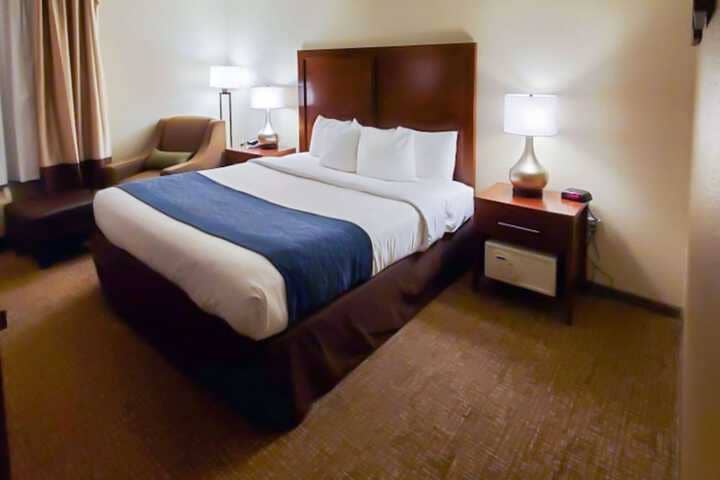Room 11 of 26